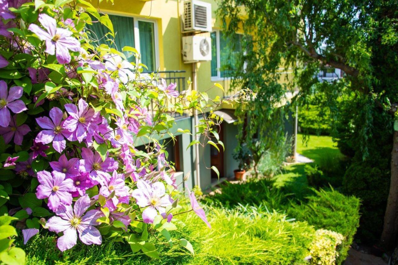 Вила Костадинов Varna Luaran gambar